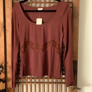 New Maroon Intimately Free People long sleep top.
